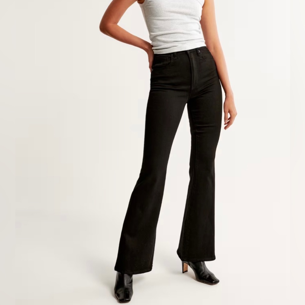 Abercrombie & Fitch Ultra High Rise Stretch Flare Jean